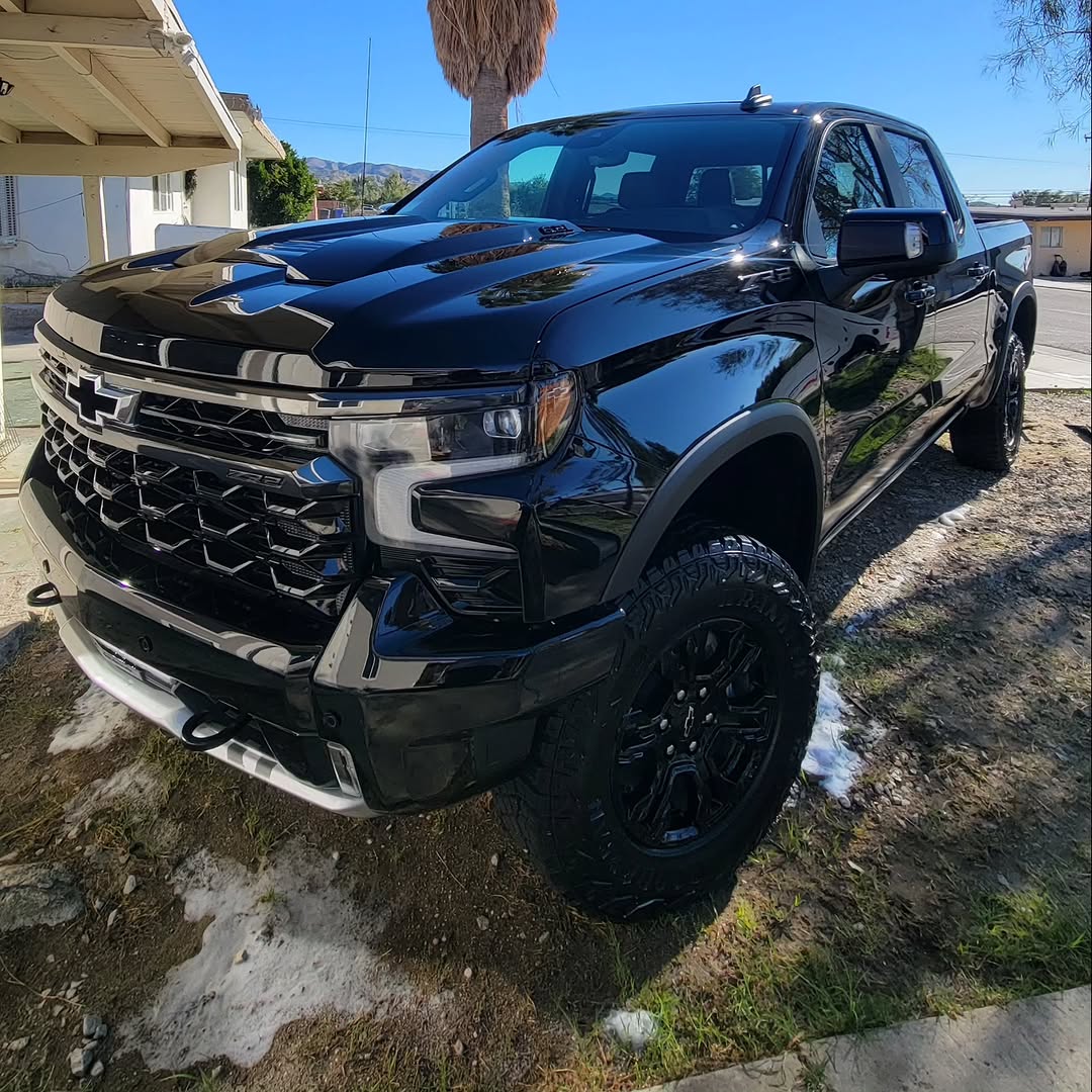 Freshly detailed black Silverado ZR2